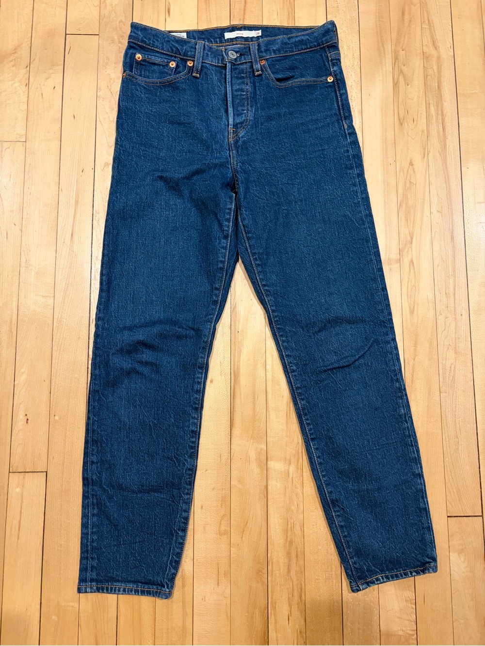 Levis wedgie jeans